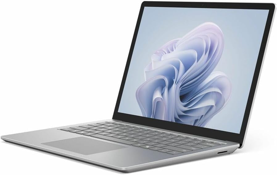 كمبيوتر محمول Microsoft Surfacee 6 للأعمال، مقاس 13.5 بوصة Ultra 5، ذاكرة وصول عشوائي 32 جيجابايت، قرص SSD سعة 256 جيجابايت، بلاتينيوم ZJS-00026، أنيق وقوي للمحترفين